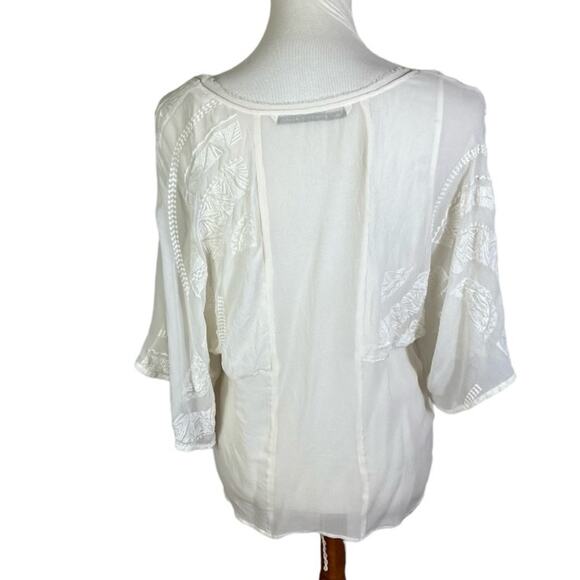 Twelfth Street by Cynthia Vincent Cream Silk Embroidered Blouse Size M - Picture 3 of 7